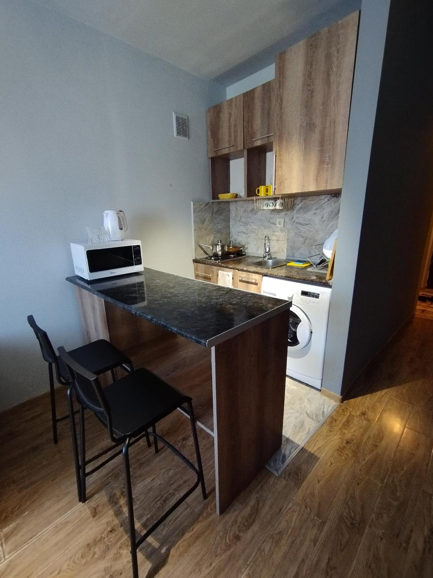 Davka Apartments Batumi Bagian luar foto