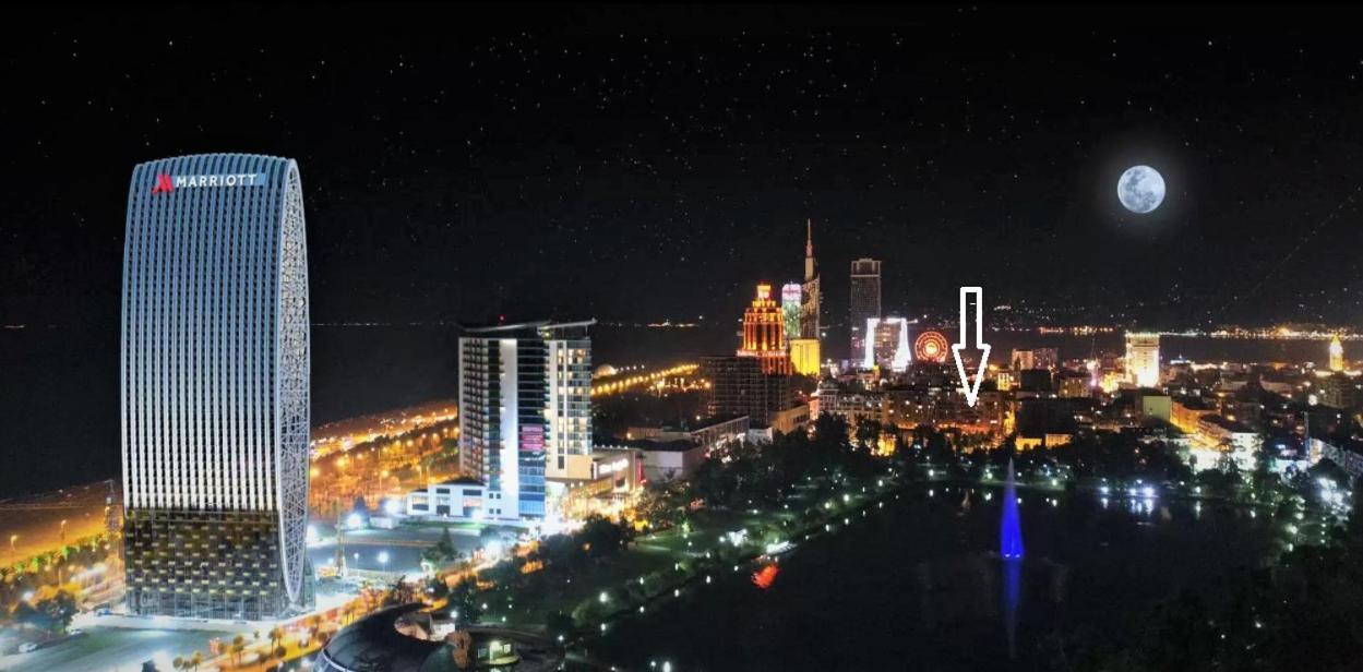 Davka Apartments Batumi Bagian luar foto