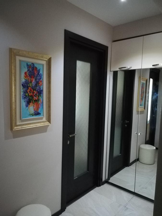 Davka Apartments Batumi Bagian luar foto