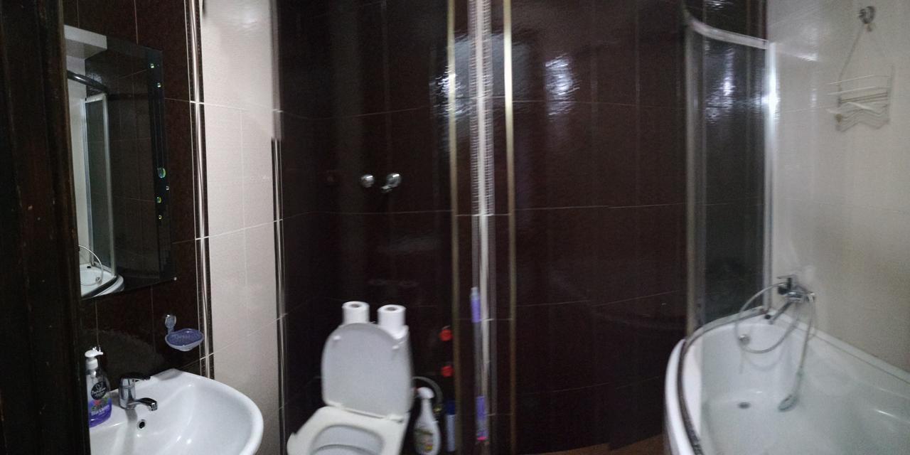 Davka Apartments Batumi Bagian luar foto